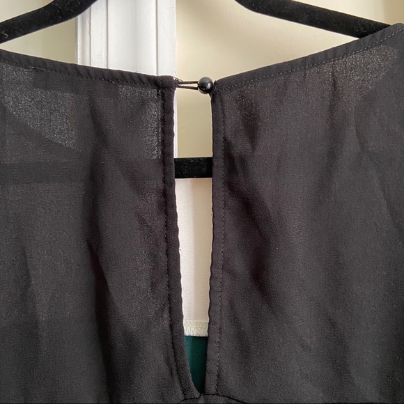 SHEIN Color Block Top - Picture 4 of 4